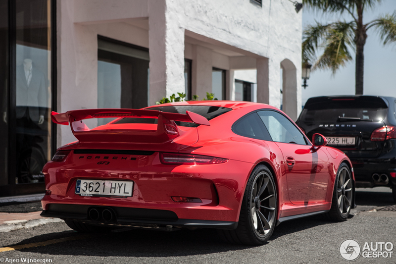 Illustration for article titled Ultimate Modesty: A Fin Deleted His 991 GT3 Wing